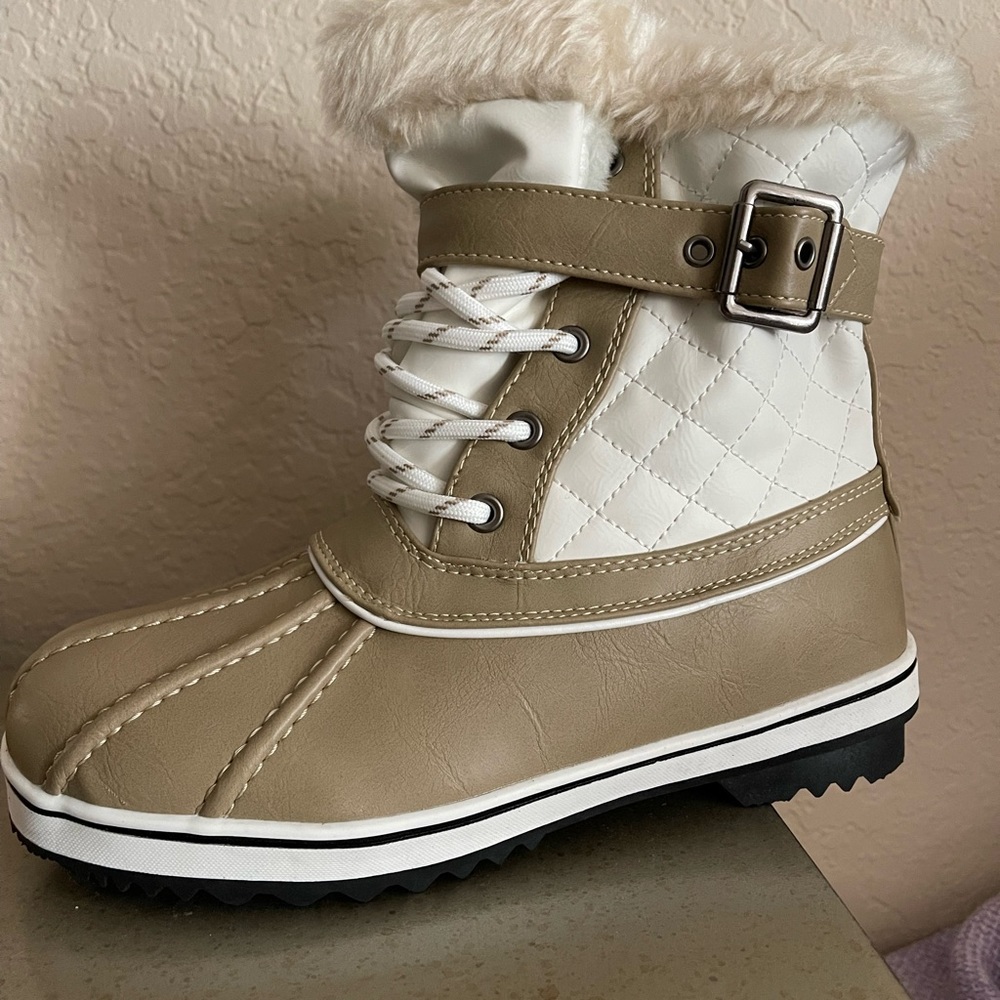 Winter boots